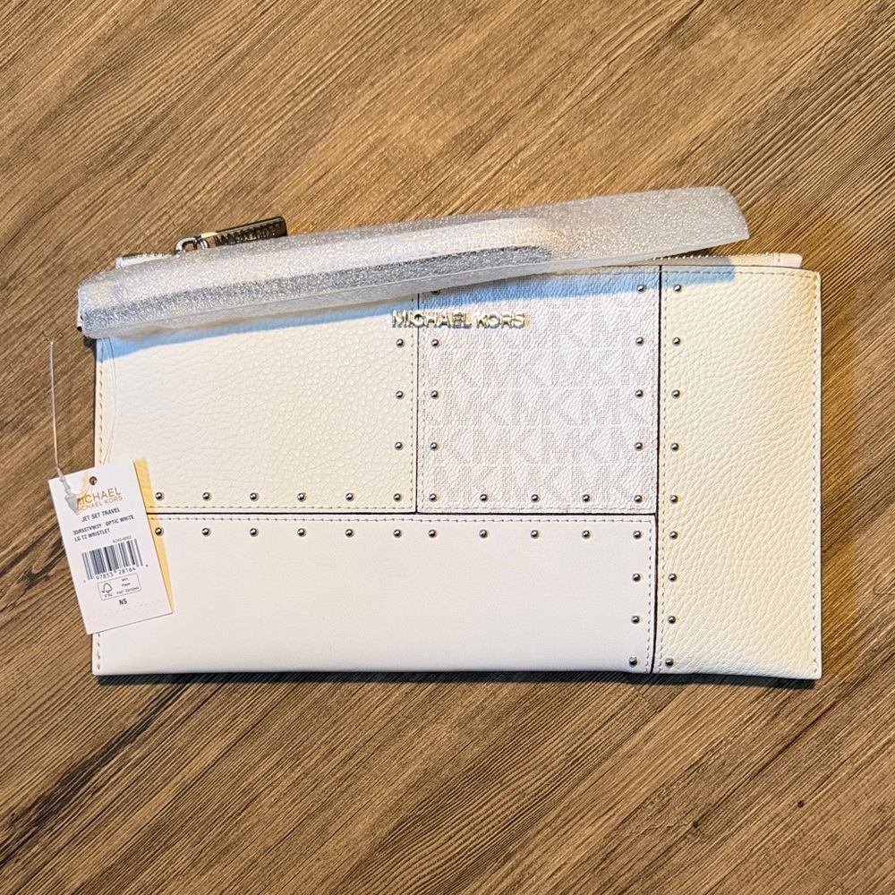 Michael Kors White Patchwork Studded Leather Wristlet